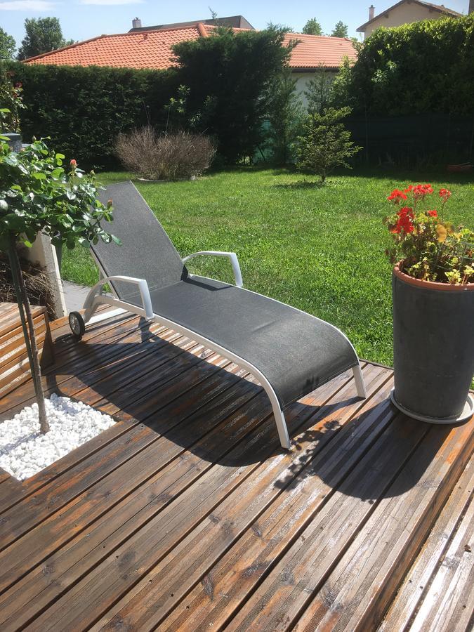 Chambre D'Hotes L'Amaryllis Cournon-d'Auvergne Kültér fotó